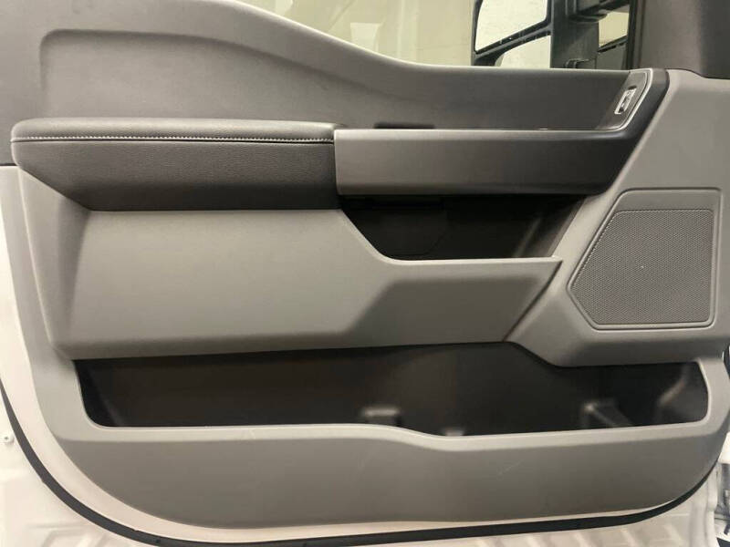 2026 Ford F-350 Super Duty XLT