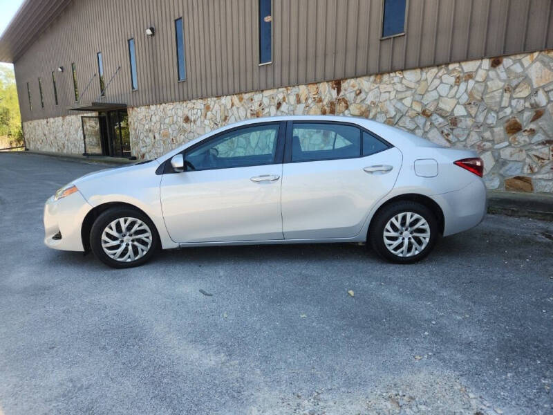 Used 2017 Toyota Corolla LE with VIN 2T1BURHEXHC862483 for sale in Maysville, KY