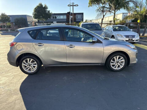 2013 Mazda MAZDA3 i Touring
