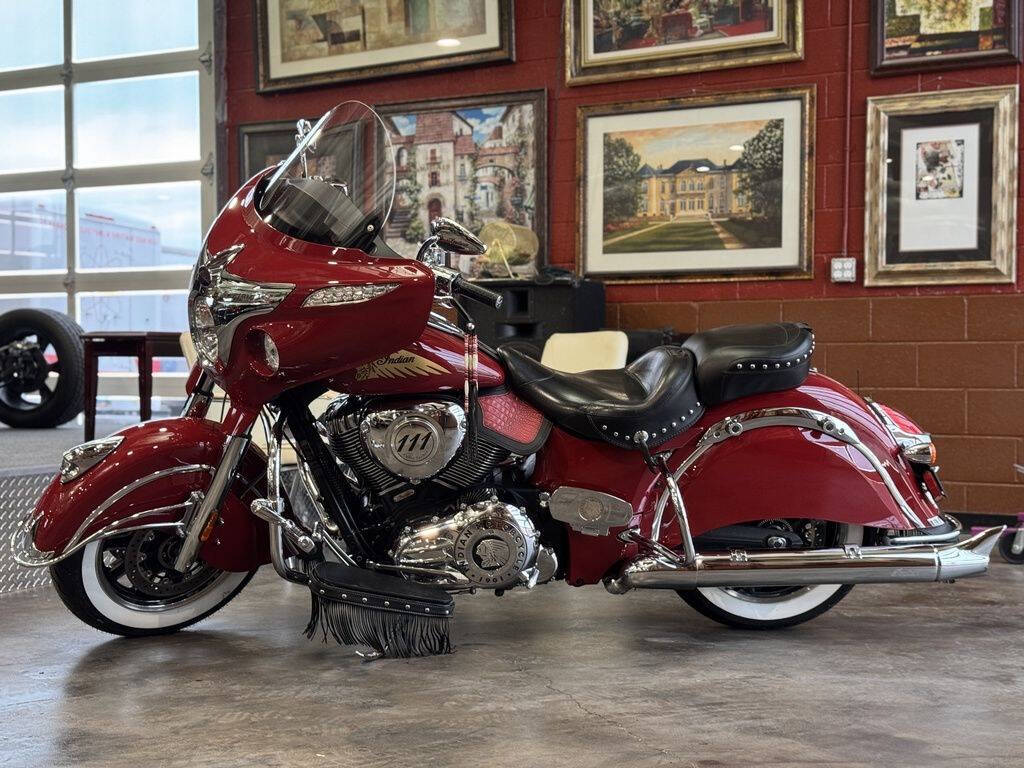 2014 Indian Motorcycle® Chieftain™ Indian Motorc 3