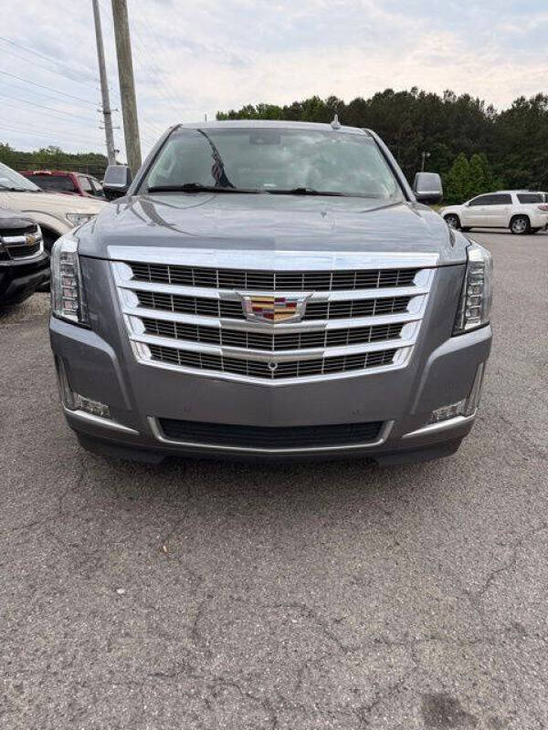 2018 Cadillac Escalade Luxury