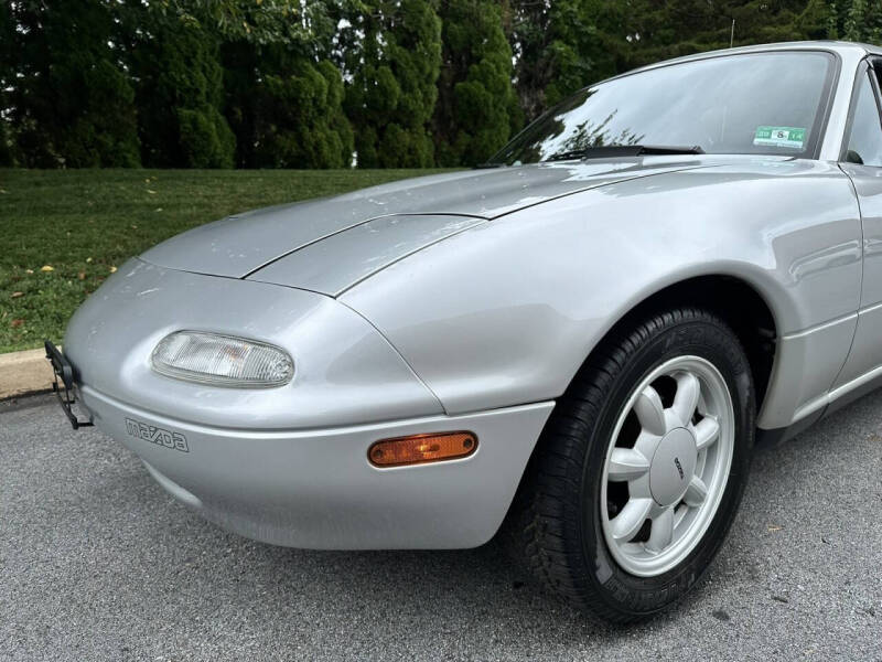 1990 Mazda MX-5 Miata