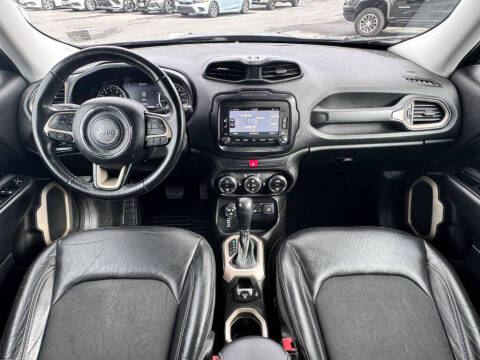 2017 Jeep Renegade Deserthawk