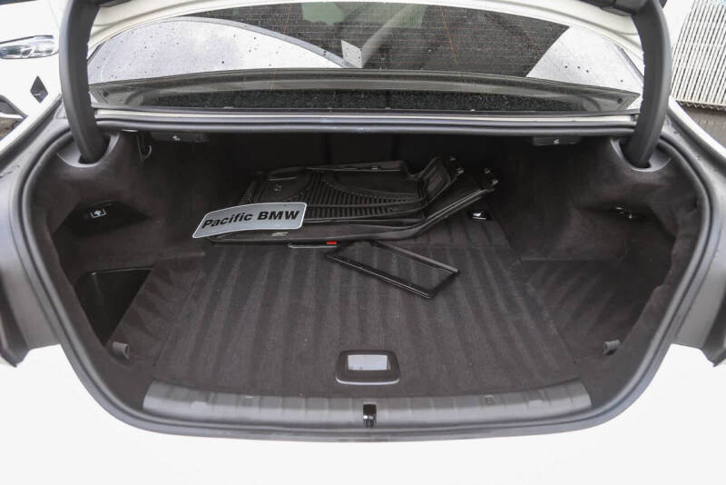 2023 BMW 5 Series 530e