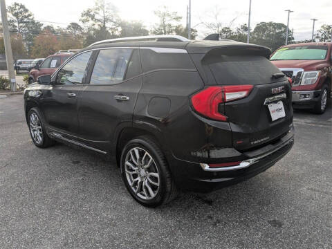 2023 GMC Terrain Denali