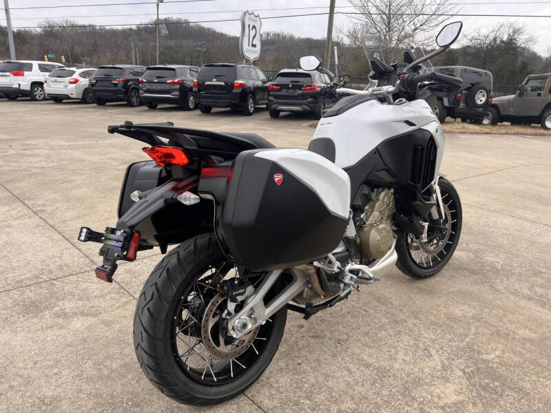 2023 Ducati Multistrada