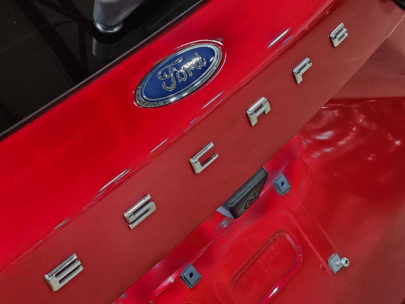 2020 Ford Escape Hybrid SE Sport