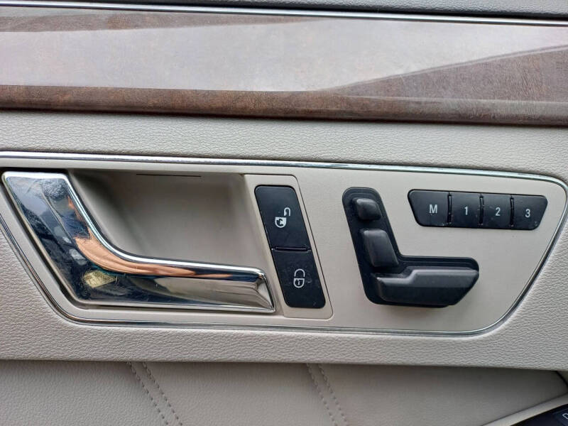 2011 Mercedes-Benz E-Class