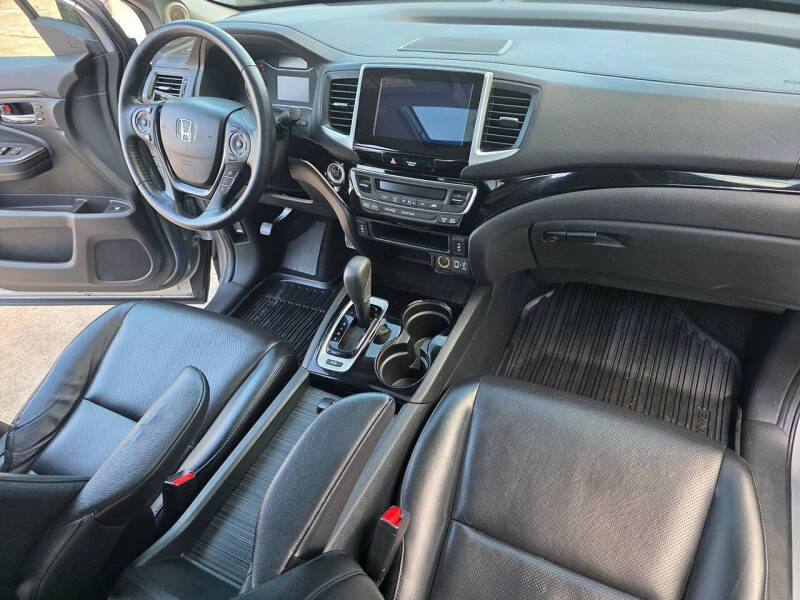 2017 Honda Ridgeline RTL-E