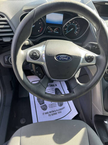 2016 Ford Escape SE