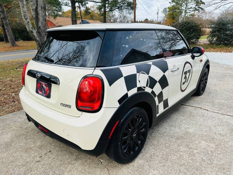 2016 MINI Cooper Base photo 10