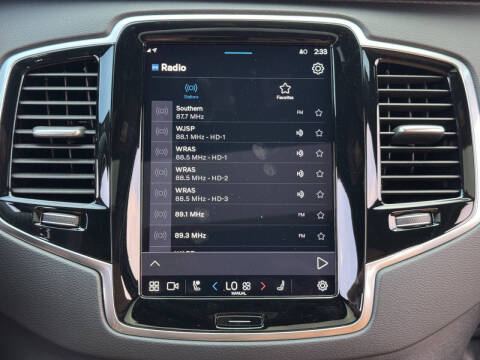 2024 Volvo XC90 Recharge T8 Ultimate Bright Theme 7P
