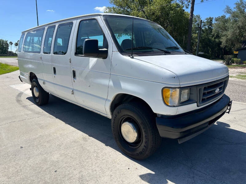 2003 Ford E-Series E-350 SD XLT