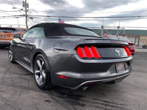 2017 Ford Mustang V6