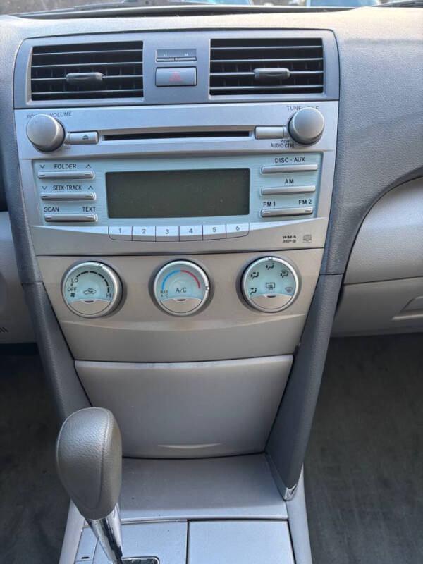 2007 Toyota Camry LE