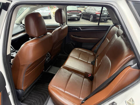 2017 Subaru Outback 2.5i Touring