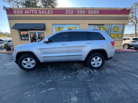 2013 Jeep Grand Cherokee for sale at BSS AUTO SALES INC in Eustis FL