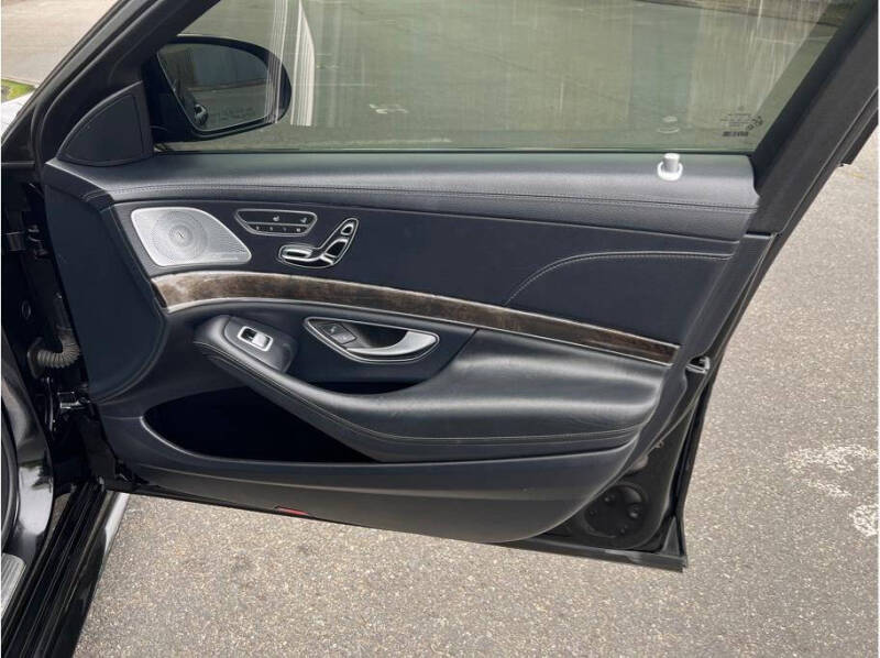 2015 Mercedes-Benz S-Class S 550