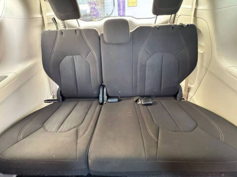 2017 Chrysler Pacifica Touring