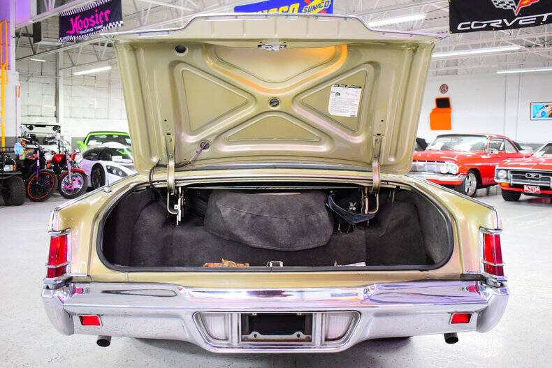 1971 Lincoln Continental