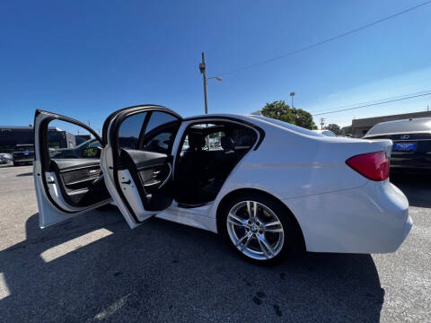 2014 BMW 3 Series 328i