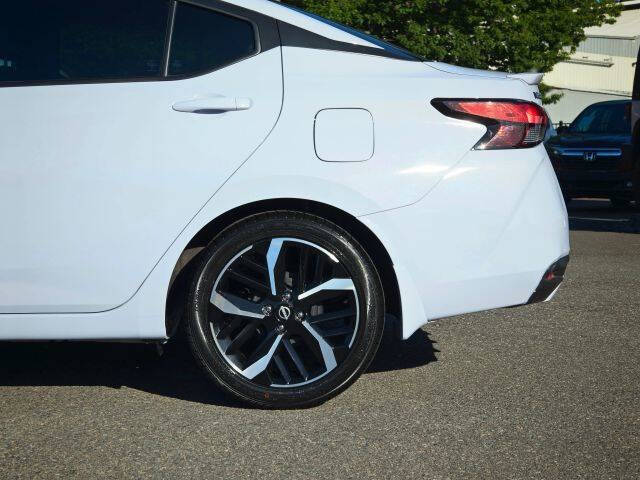 2024 Nissan Versa SR