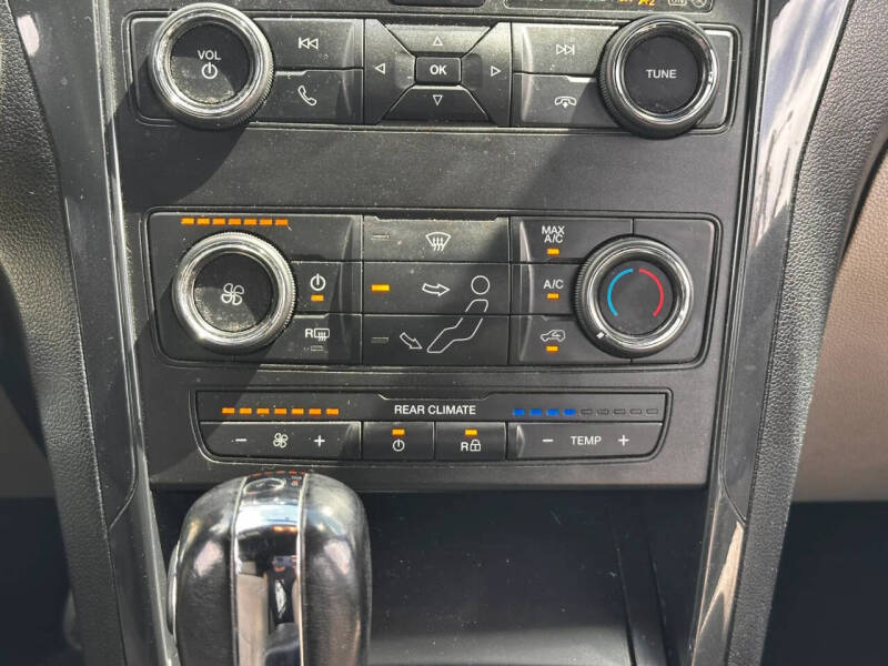 2019 Ford Explorer