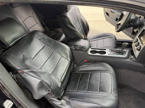 2010 Dodge Challenger SE