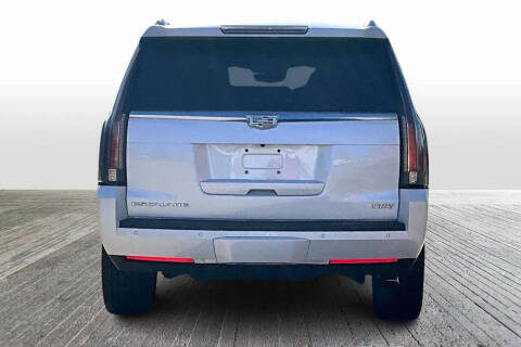 2016 Cadillac Escalade Platinum