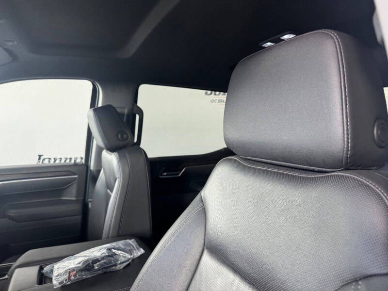 2025 GMC Sierra 1500