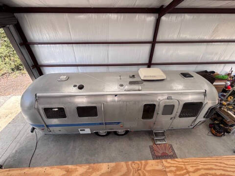 1987 Airstream Sovereign 29 Ft Bumper Pull