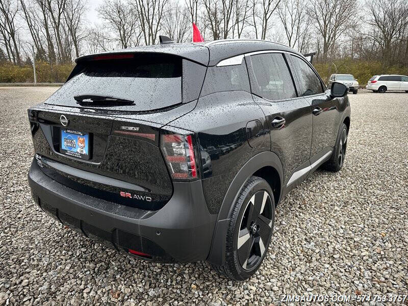2025 Nissan Kicks SR