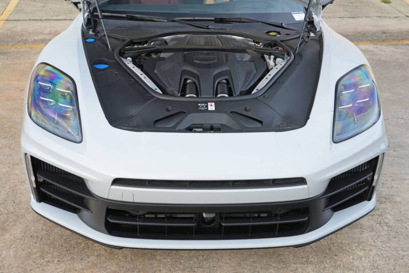 2025 Porsche Panamera