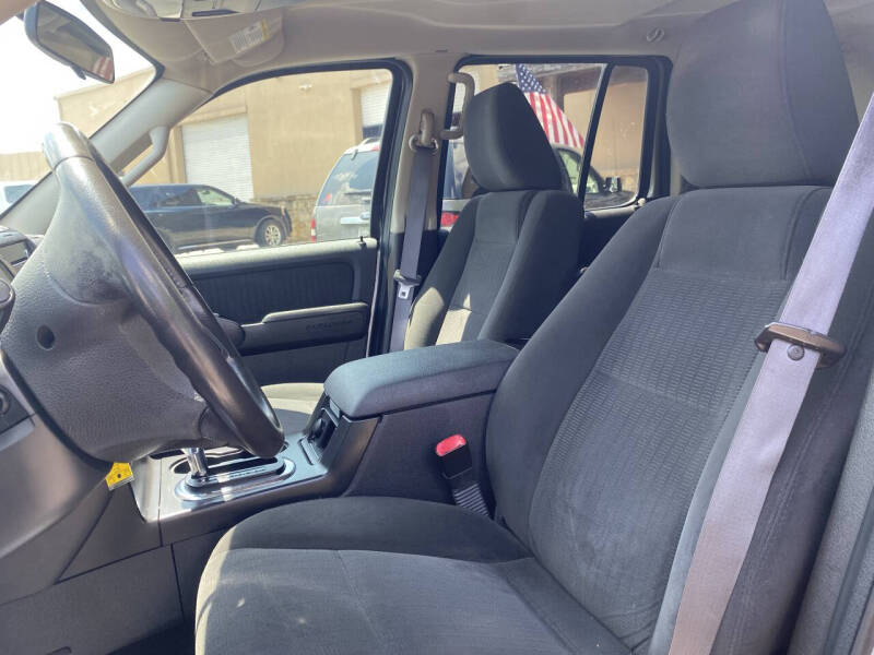 2009 Ford Explorer XLT