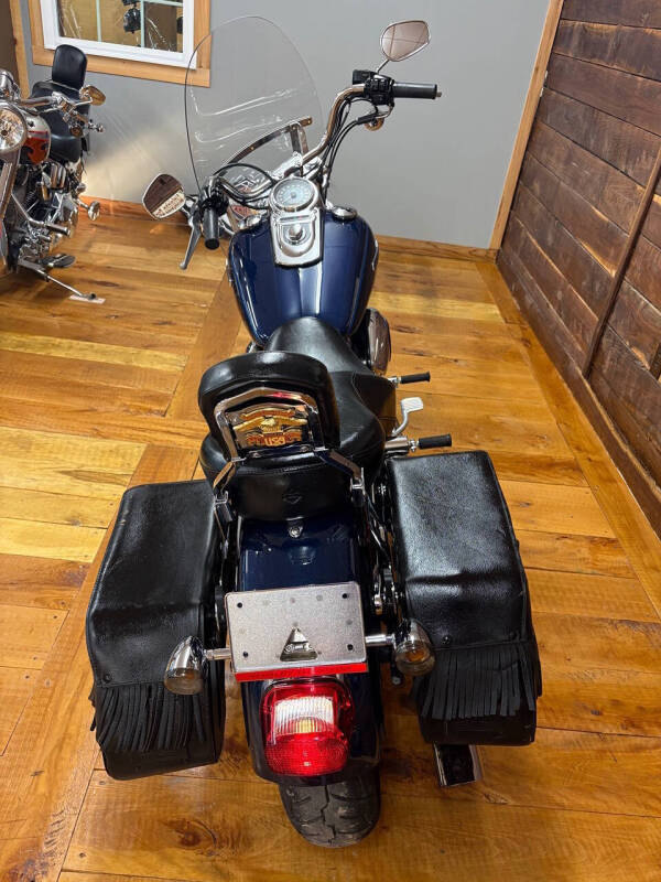 2012 Harley-Davidson Super Glide Custom