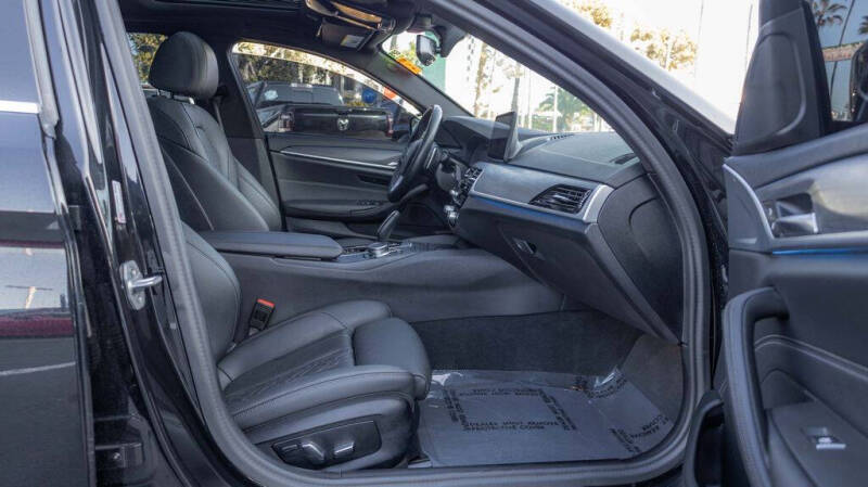 2023 BMW 5 Series 530e