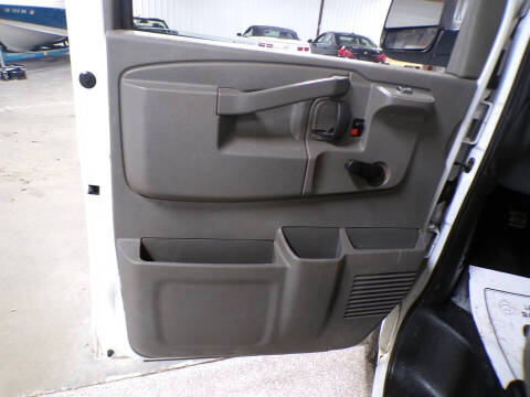 2021 Chevrolet Express LS 3500