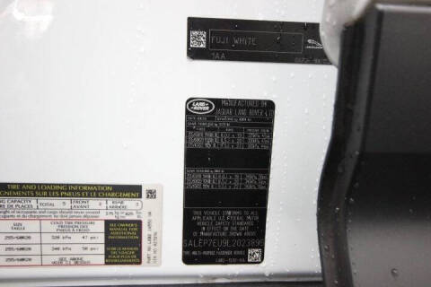 2020 Land Rover Defender 110 SE