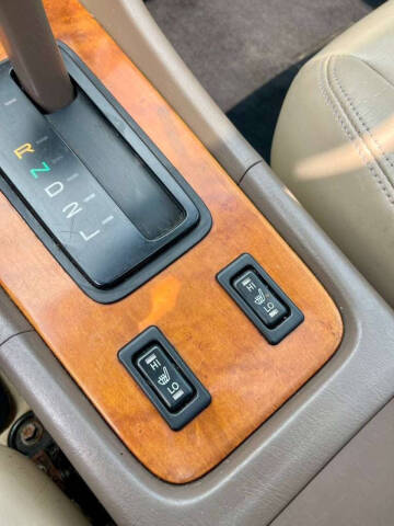 2000 Lexus ES 300