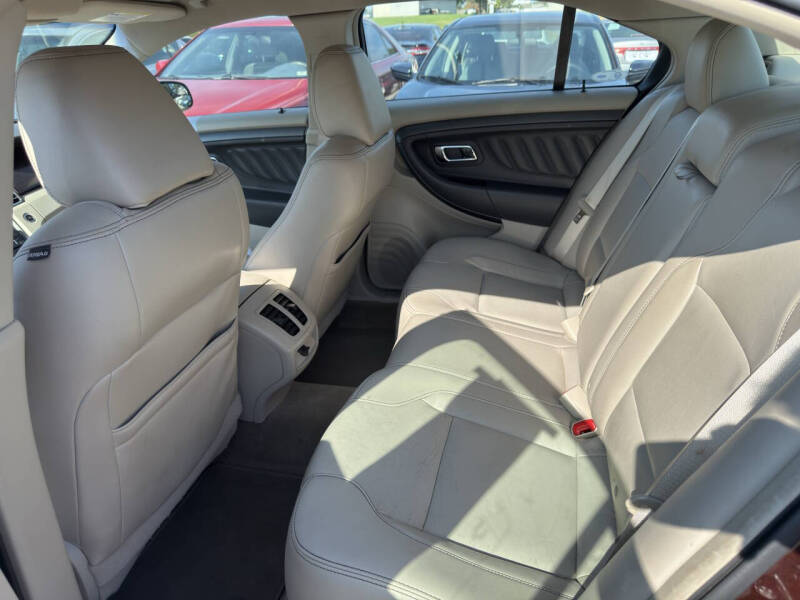 2012 Ford Taurus SEL