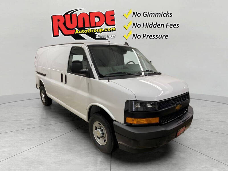2025 Chevrolet Express 2500