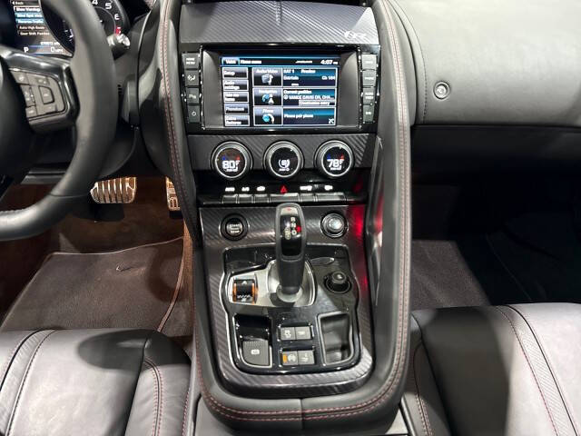 2015 Jaguar F-TYPE R