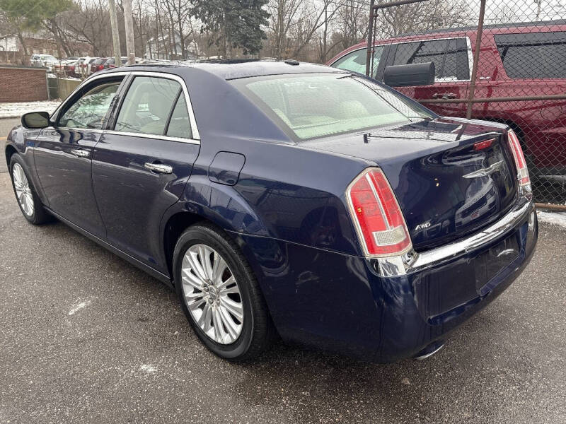 2014 Chrysler 300 C