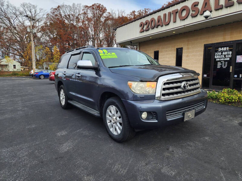 2008 Toyota Sequoia Platinum photo 3