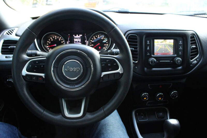 2018 Jeep Compass Sport