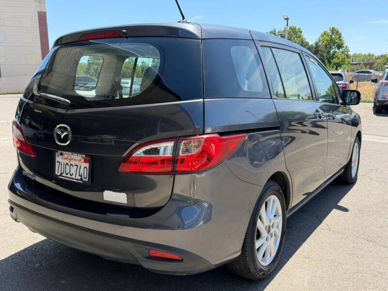2015 Mazda MAZDA5 Sport