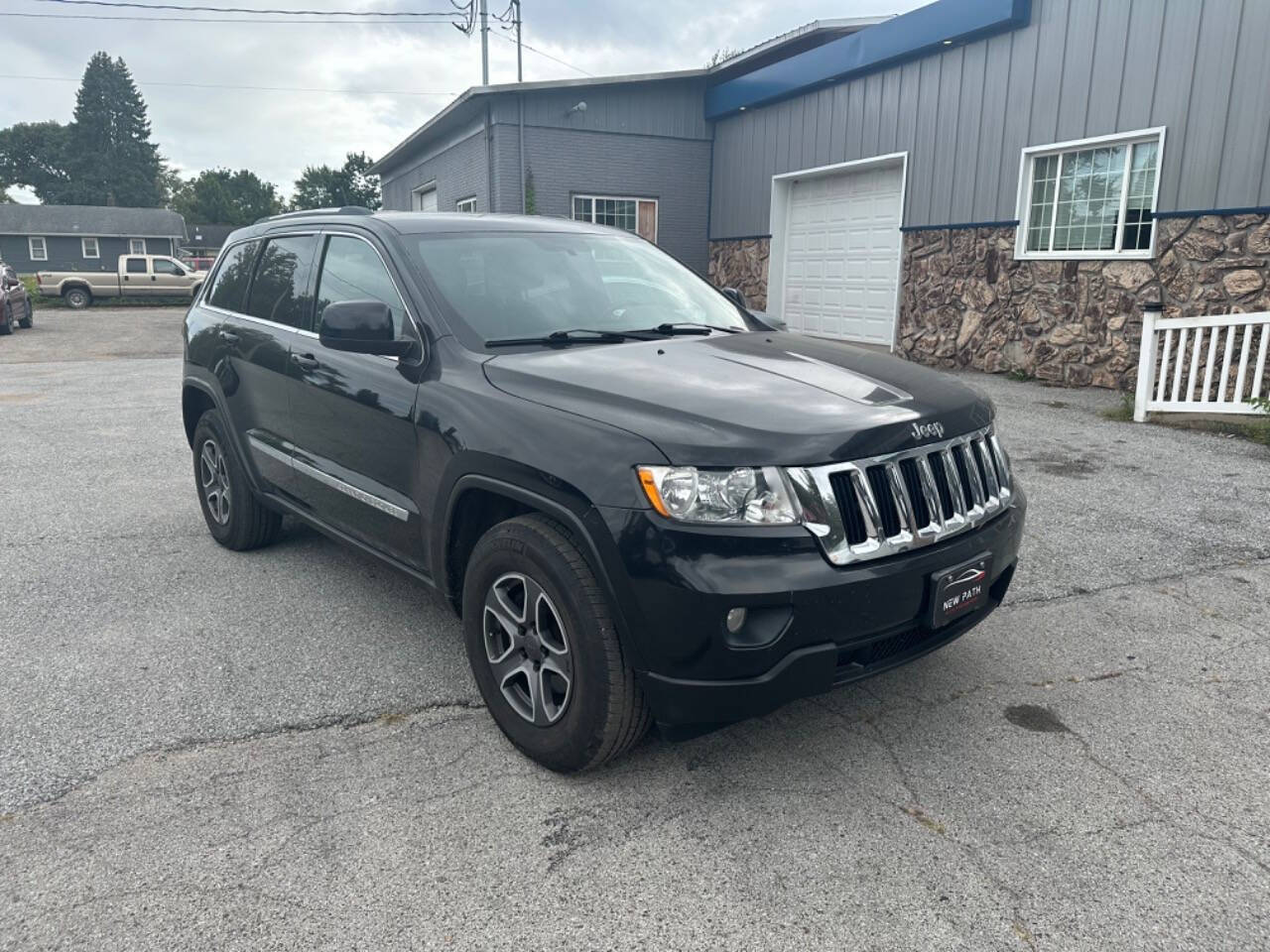 2011 Jeep Grand Cherokee for sale at Midwest Auto Loans in Davenport, IA