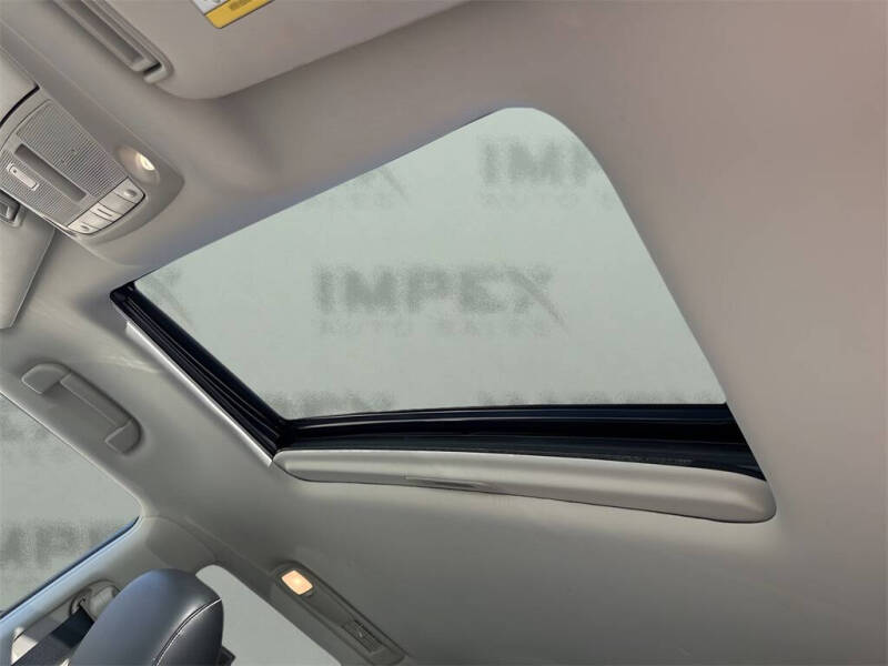 2023 Infiniti QX80 Premium Select