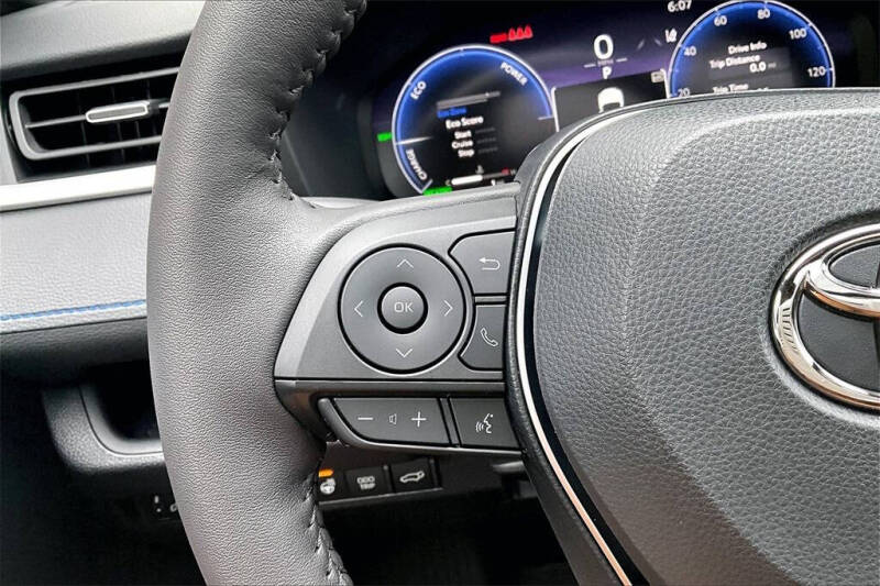 2025 Toyota RAV4 Hybrid XSE