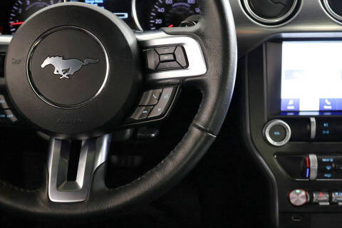 2020 Ford Mustang EcoBoost